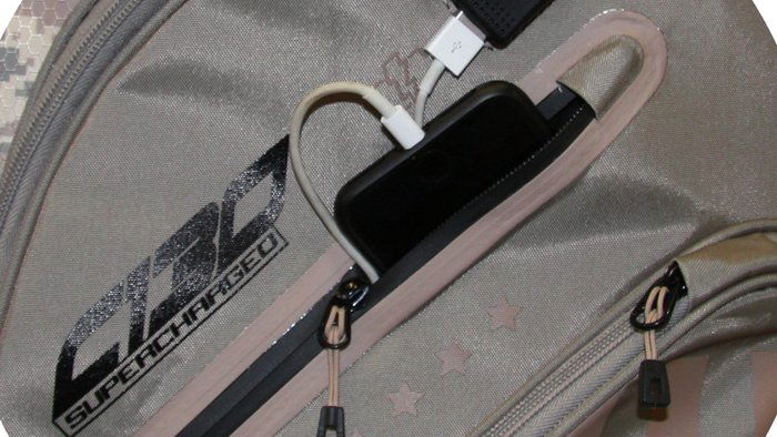 sun mountain supercharged c-130 cart bag allows golfers to charge their phone while they play